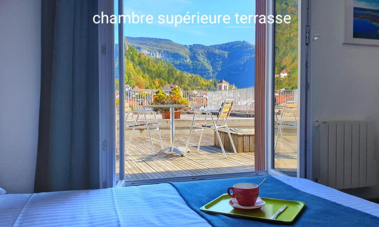 Jura Hotel Restaurant Le Panoramic 생클로드 외부 사진