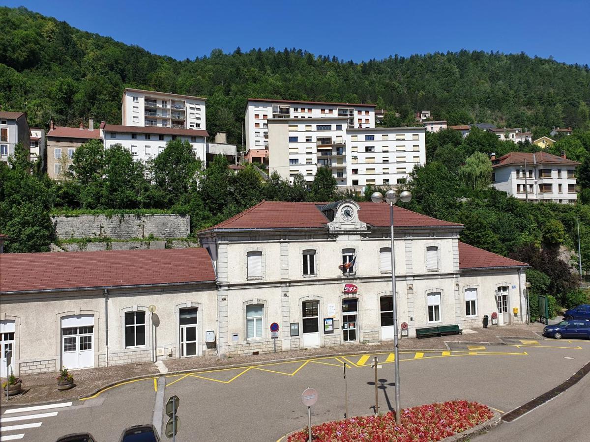 Jura Hotel Restaurant Le Panoramic 생클로드 외부 사진