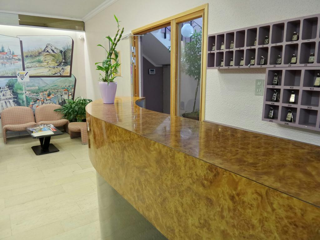 Jura Hotel Restaurant Le Panoramic 생클로드 외부 사진