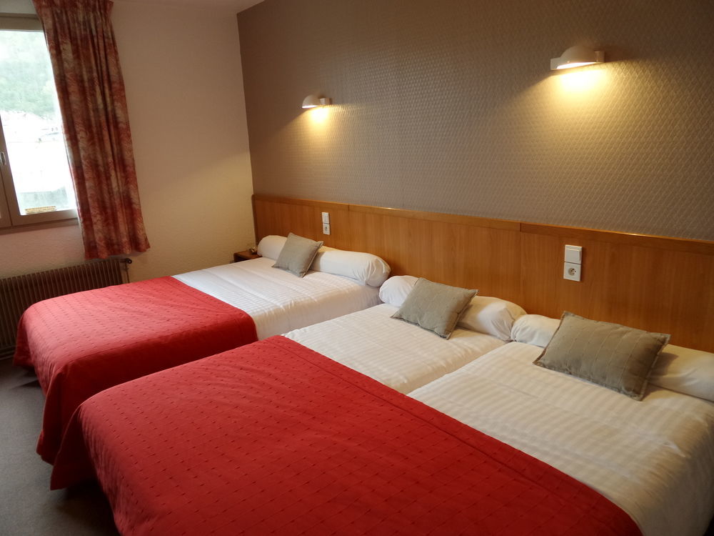 Jura Hotel Restaurant Le Panoramic 생클로드 외부 사진